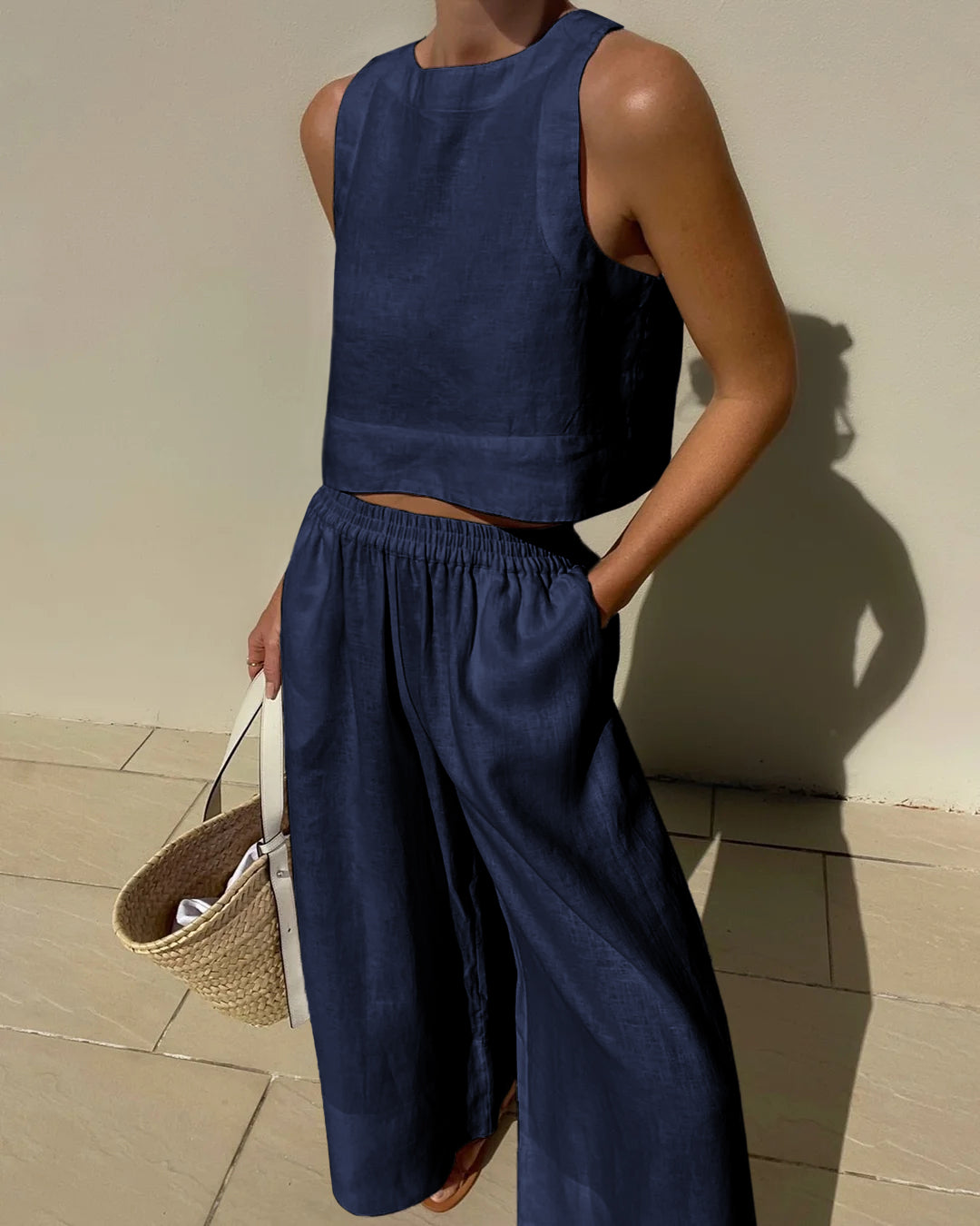 Women's relaxed-fit two-piece set with sleeveless top and wide-leg linen-blend trousers