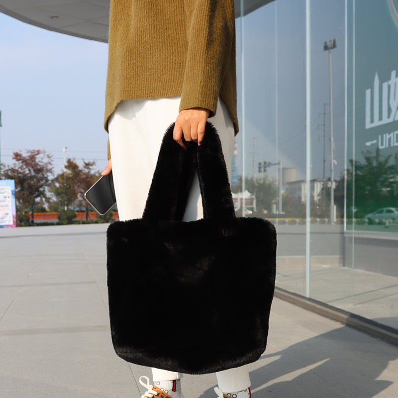 Women's faux fur tote bag with double carry handles and open top