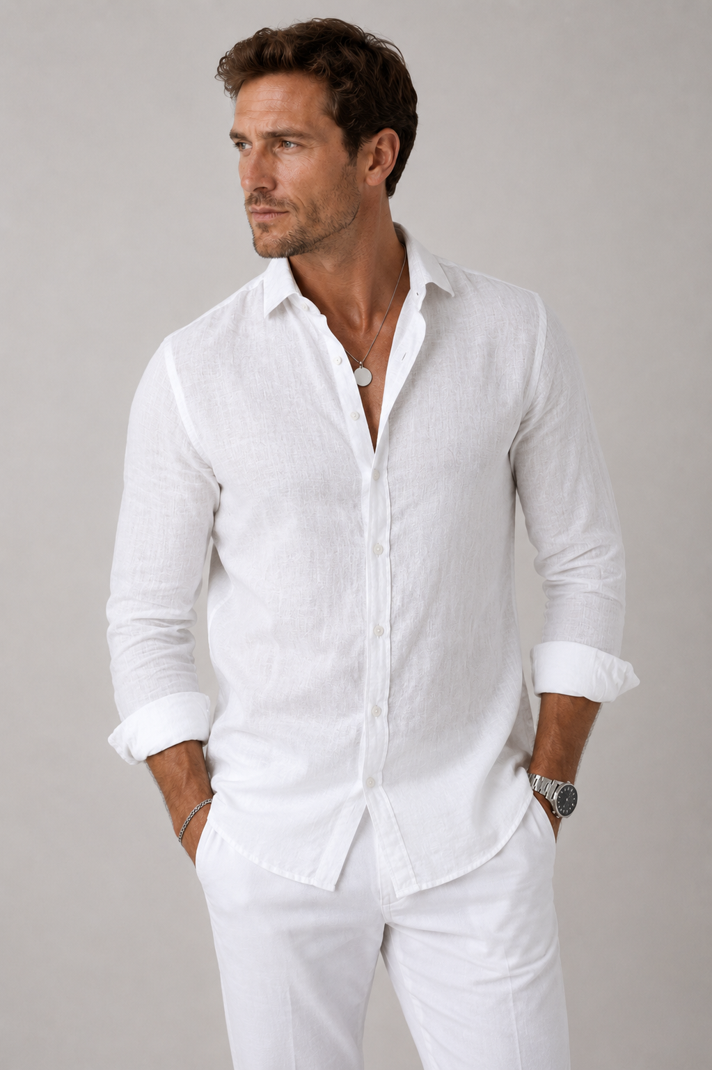 Relaxed-fit men's button-up shirt in breathable polyester fabric