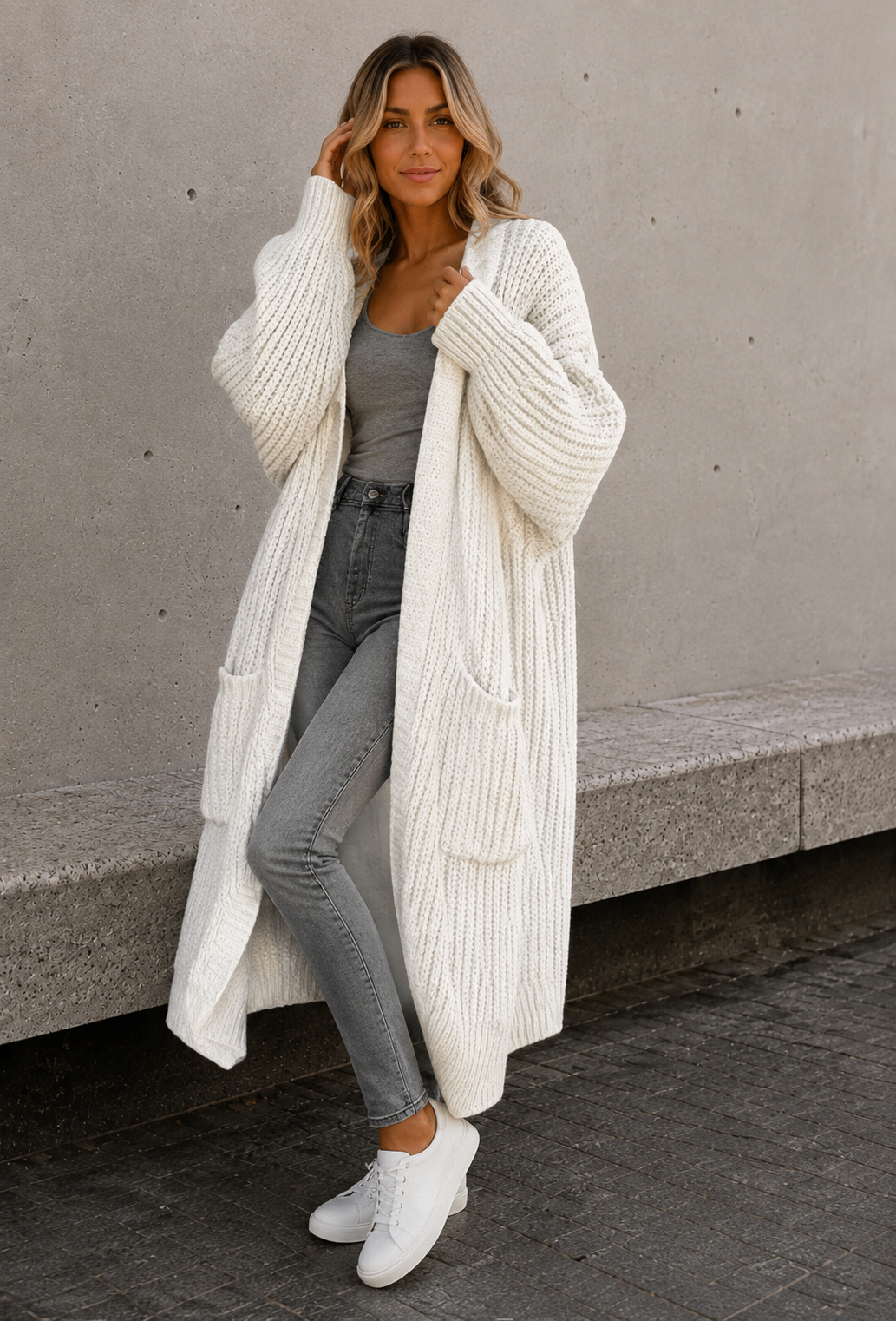 Women's white long knitted cardigan with pockets