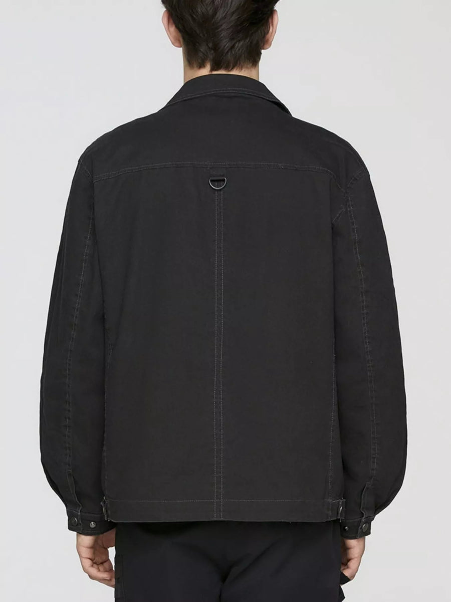 Men's utility jacket with double chest pockets and regular fit silhouette