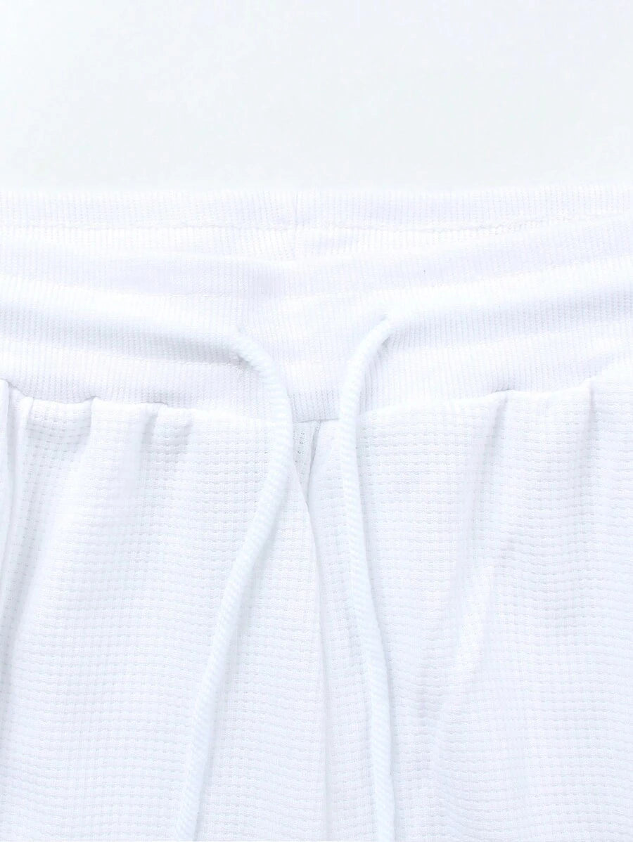 Men's summer polo shirt and shorts set with hip-length top and short-length bottoms