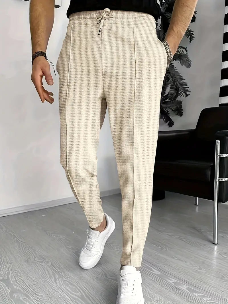 Men's structured trousers with tapered fit and elastic waistband