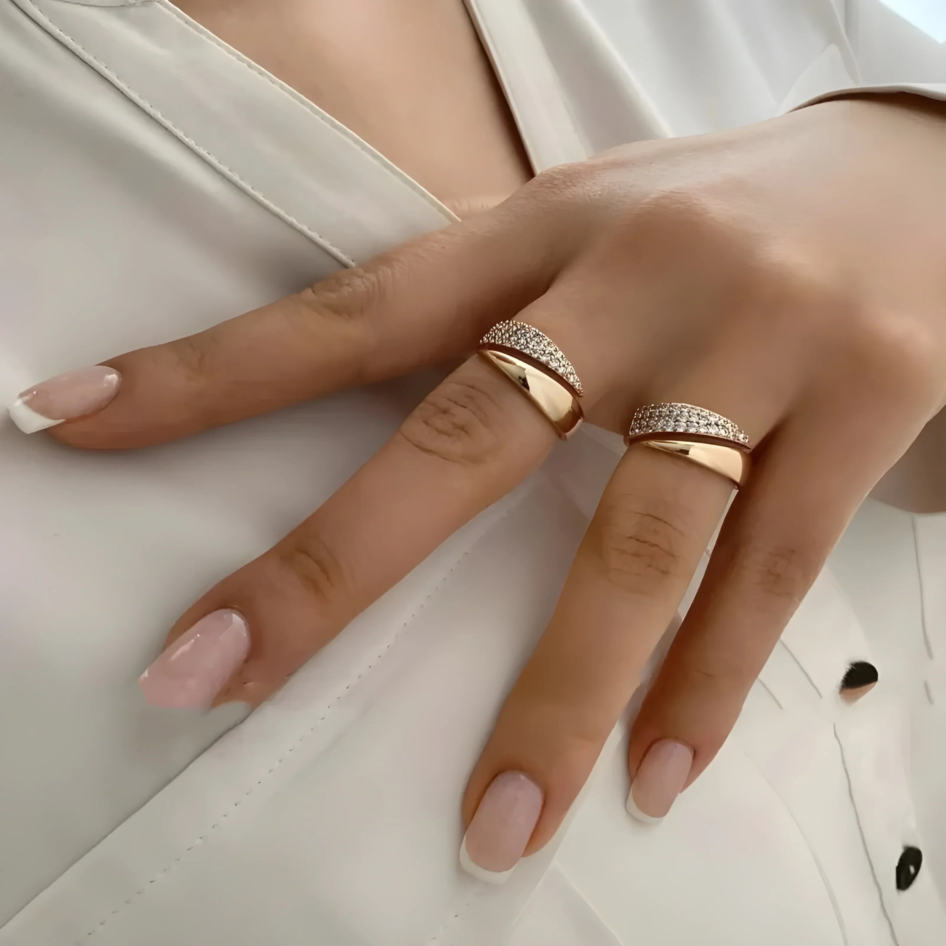 Adjustable metal ring set for women with polished finish, two-piece stacking rings