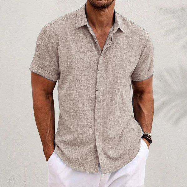 Relaxed-fit men's short-sleeve button-up shirt with a classic collar and front button closure