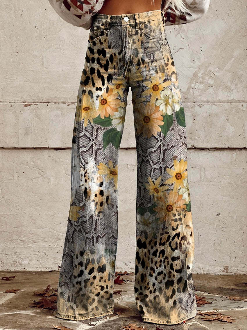 Women's wide-leg high-waist jeans with animal print pattern