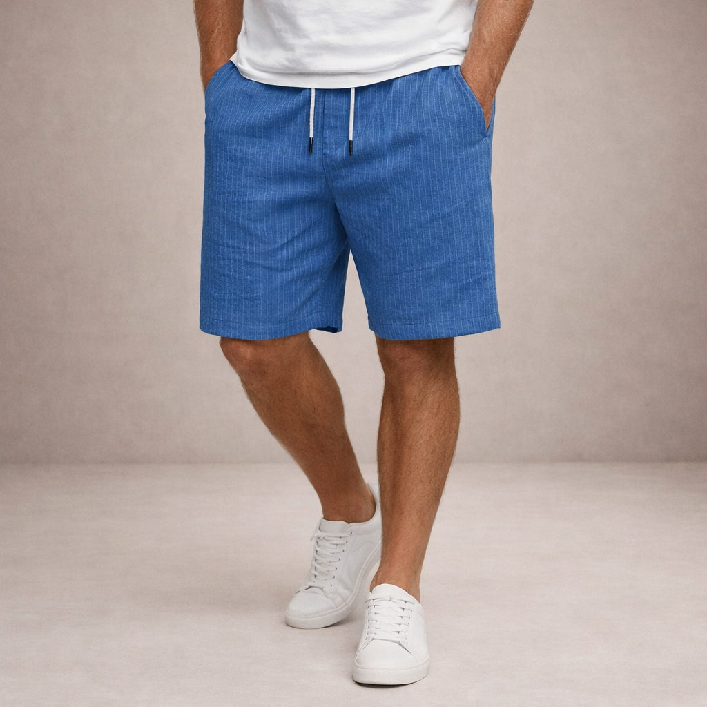 Lightweight polyester shorts with regular fit