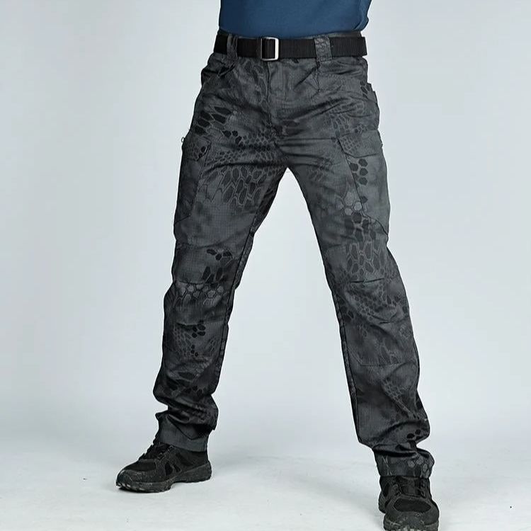 Men's cargo pants featuring an adjustable hem, integrated belt, and multi-pocket cargo design