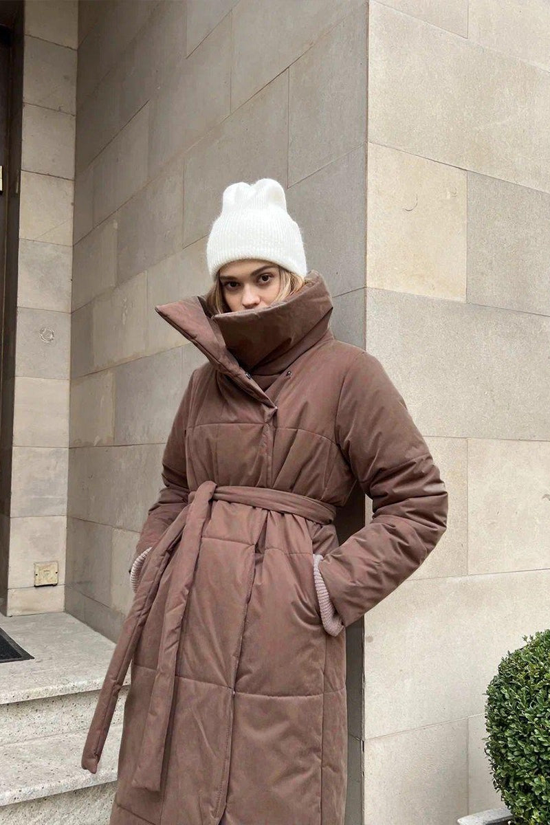 Women's long padded coat with wide collar, autumn winter style