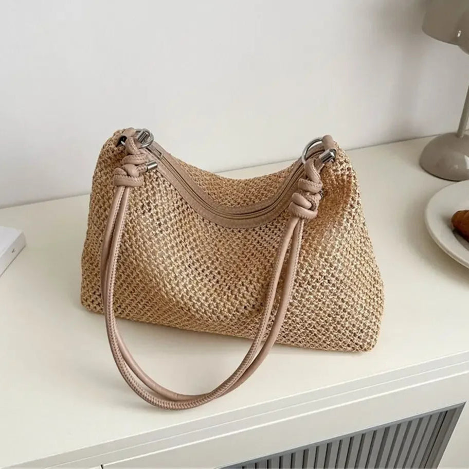 Women's woven straw shoulder bag