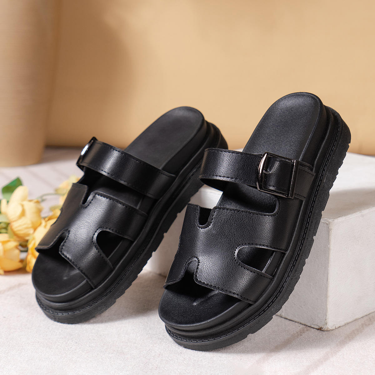 Black chunky summer sandals women product view